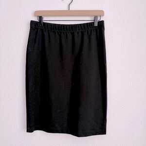 Velvet bkack pull-on skirt